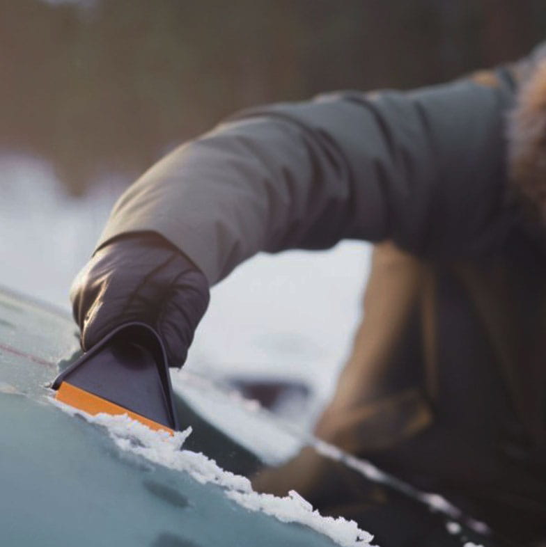 Skrobaczka do szyb Solid Fiskars